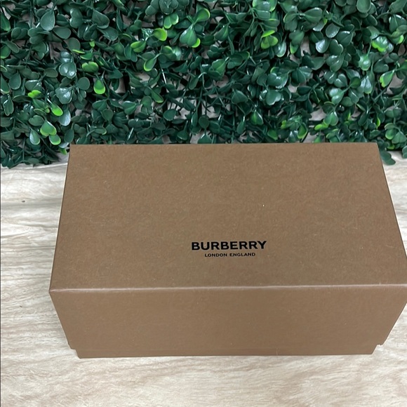 BURBERRY JARVIS SUNGLASSES BLACK - Picture 2 of 4